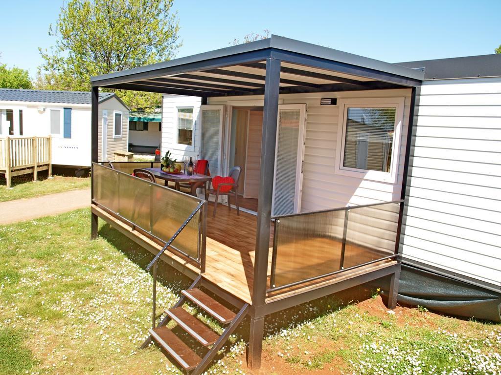 Camping Adria Mobile Home Park Umago Camera foto